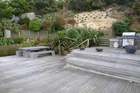 Photo of property in 15 Cavalry Close, Crofton Downs, Wellington, 6035