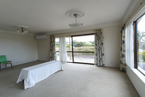 Photo of property in 94 Langana Avenue, Browns Bay, Auckland, 0630