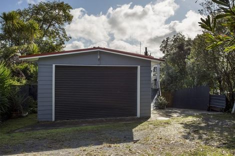 Photo of property in 51 James Mcleod Road, Shelly Beach, Helensville, 0874