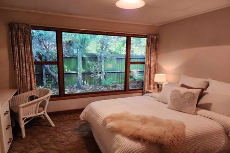 Photo of property in 32 Middlepark Road, Sockburn, Christchurch, 8042