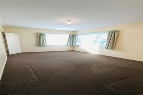 Photo of property in 29 Vodanovich Road, Te Atatu South, Auckland, 0610
