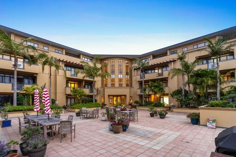 Photo of property in 2c/7-11 Bute Road, Browns Bay, Auckland, 0630