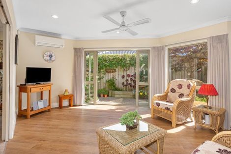 Photo of property in 3 Koromiko Glen, Waikanae, 5036