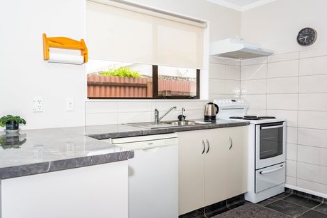 Photo of property in 5a Massey Street, Westown, New Plymouth, 4310