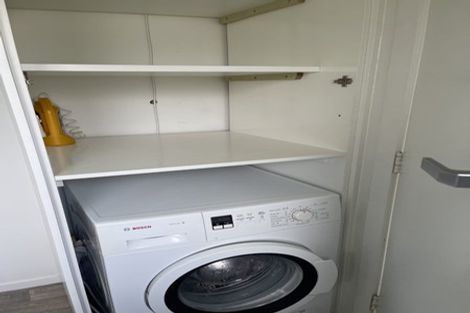 Photo of property in 1/7 Raphoe Place, Ellerslie, Auckland, 1051