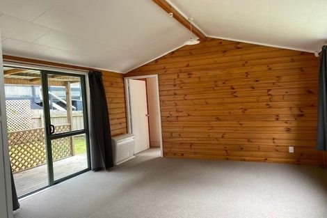 Photo of property in 30 Leaver Place, Weymouth, Auckland, 2103