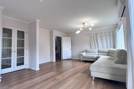 Photo of property in 28 Amherst Place, Albany, Auckland, 0632