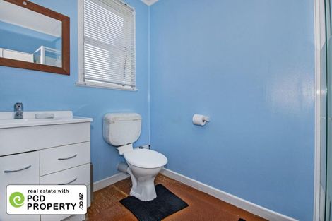 Photo of property in 25 View Road, Hikurangi, 0114