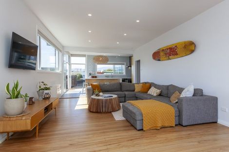 Photo of property in 30 Newry Road, Raumati Beach, Paraparaumu, 5032