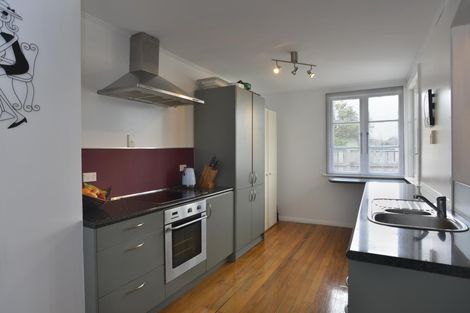 Photo of property in 63 Victoria Street, Carterton, 5713