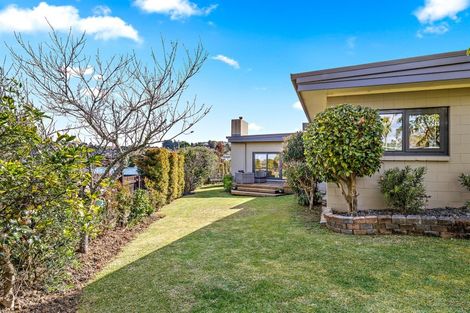 Photo of property in 21 Montclair Rise, Browns Bay, Auckland, 0630