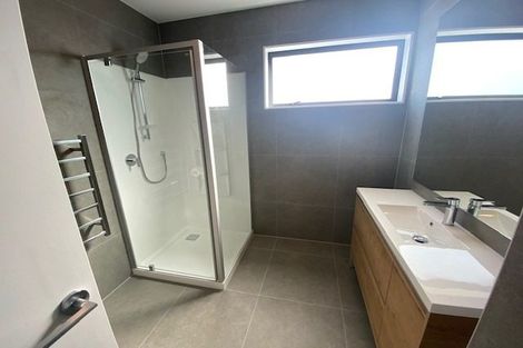 Photo of property in 120 Symes Drive, Red Beach, 0932