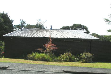 Photo of property in 2 Learmonth Avenue, Birkenhead, Auckland, 0626