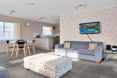 Photo of property in 16 Cousins Avenue East, Foxton Beach, Foxton, 4815