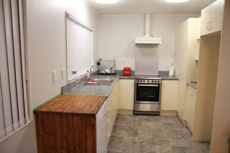 Photo of property in 9 Italia Grove, Mount Wellington, Auckland, 1060