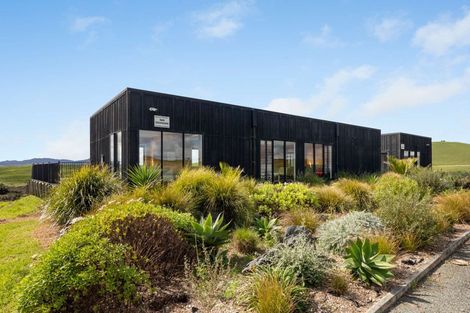 Photo of property in 3 Awaroa Creek Rise, Kaiwaka, 0573