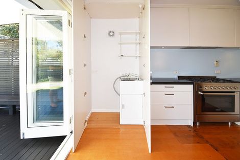 Photo of property in 28 Wairere Avenue, Mount Albert, Auckland, 1025