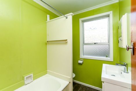 Photo of property in 6d Davies Lane, New Plymouth, 4310