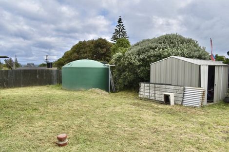 Photo of property in 39 Gawler Street, Te Horo Beach, Otaki, 5581