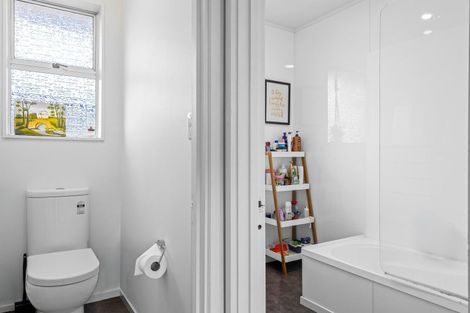 Photo of property in 69a Rowses Road, Aranui, Christchurch, 8061