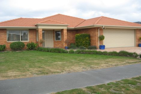 Photo of property in 16 Palm Drive, Shirley, Christchurch, 8052