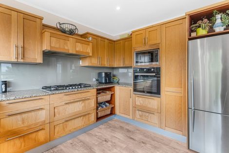 Photo of property in 17 Shipherd Road, Puni, Pukekohe, 2678