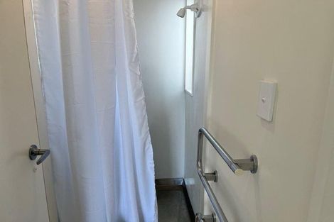 Photo of property in 12a Prince Regent Drive, Half Moon Bay, Auckland, 2012