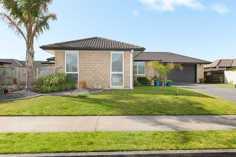 Photo of property in 4 Horokaka Place, Papamoa Beach, Papamoa, 3118