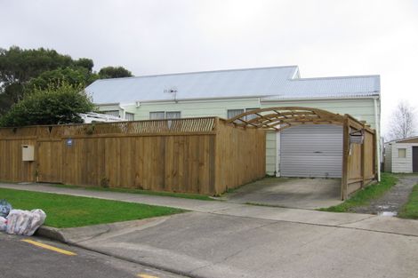 Photo of property in 64a Rhodes Drive, Kelvin Grove, Palmerston North, 4414