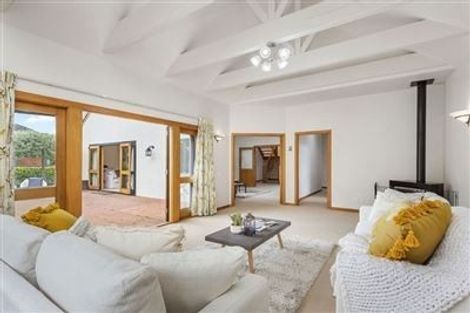 Photo of property in 31 Thornycroft Street, Fendalton, Christchurch, 8052