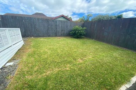 Photo of property in 4/65 Macleans Road, Bucklands Beach, Auckland, 2014