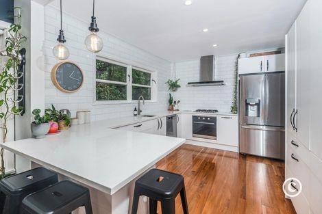 Photo of property in 28 Allen Terrace, Tawa, Wellington, 5028