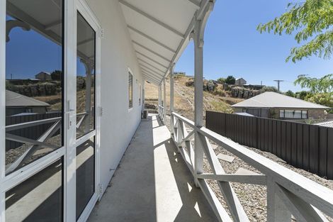 Photo of property in 15 Aronui Road, Bridge Hill, Alexandra, 9320