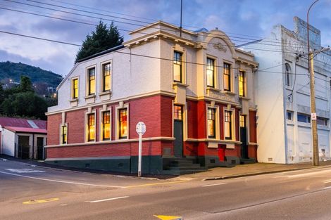 Photo of property in 247 Ravensbourne Road, Ravensbourne, Dunedin, 9022