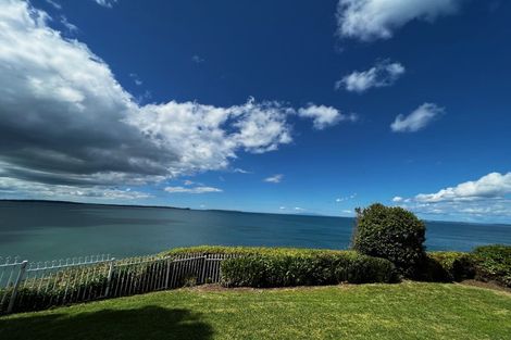 Photo of property in 4 Cliff Road, Torbay, Auckland, 0630