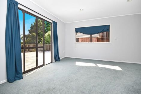 Photo of property in 24 Danbury Drive, Torbay, Auckland, 0630