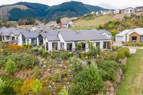 Photo of property in 18 Waterson Lane, Stoke, Nelson, 7011