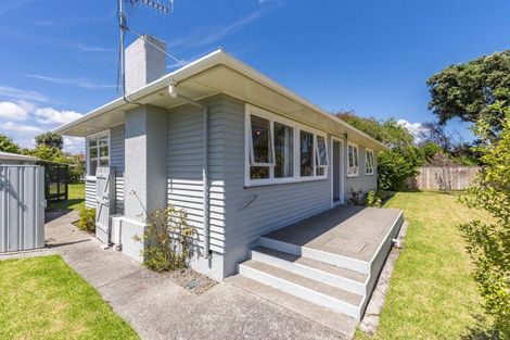 Photo of property in 40 Francis Road, Paraparaumu Beach, Paraparaumu, 5032