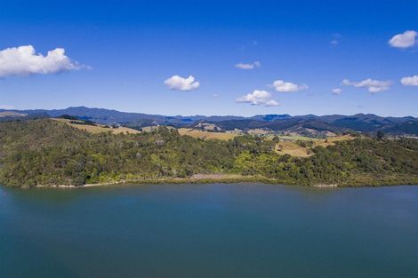 Photo of property in 2826 Tairua Whitianga Road, Kaimarama, Whitianga, 3591