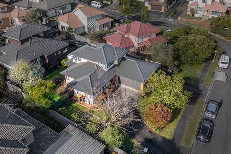 Photo of property in 1/8 Mandica Place, Sunnynook, Auckland, 0632