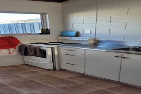 Photo of property in 24 Maire Street, Inglewood, 4330