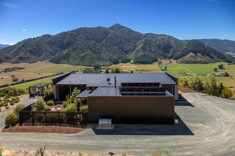 Photo of property in 1424 Queen Charlotte Drive, Linkwater, 7281