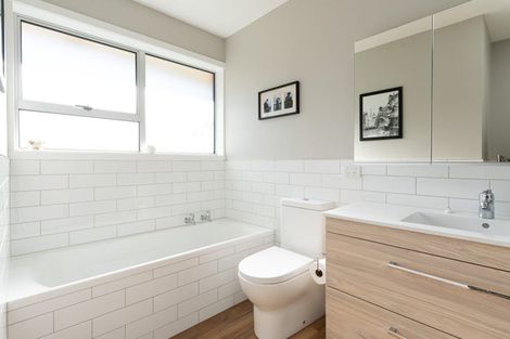Photo of property in 261 Kennedys Bush Road, Kennedys Bush, Christchurch, 8025