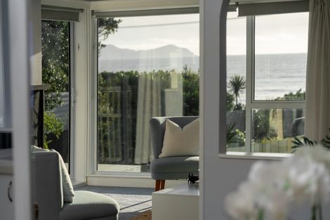 Photo of property in 77 The Parade, Paekakariki, 5034