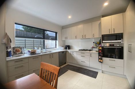 Photo of property in 1c Cromdale Avenue, Howick, Auckland, 2010
