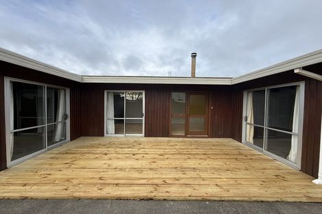 Photo of property in 6 Royal Park Drive, Parklands, Christchurch, 8083