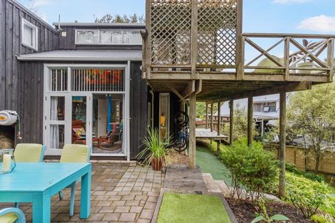 Photo of property in 1/39 Saffron Street, Birkdale, Auckland, 0626