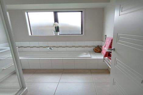 Photo of property in 19 Sirius Crescent, Rototuna North, Hamilton, 3210