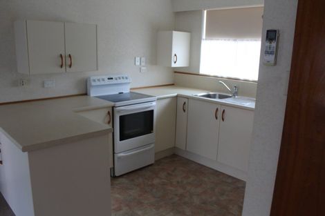 Photo of property in 6a Stairs Street, Dannevirke, 4930