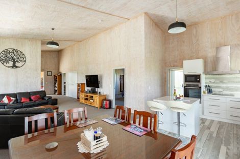 Photo of property in 275 Hauraki Road, Orongo, Thames, 3574